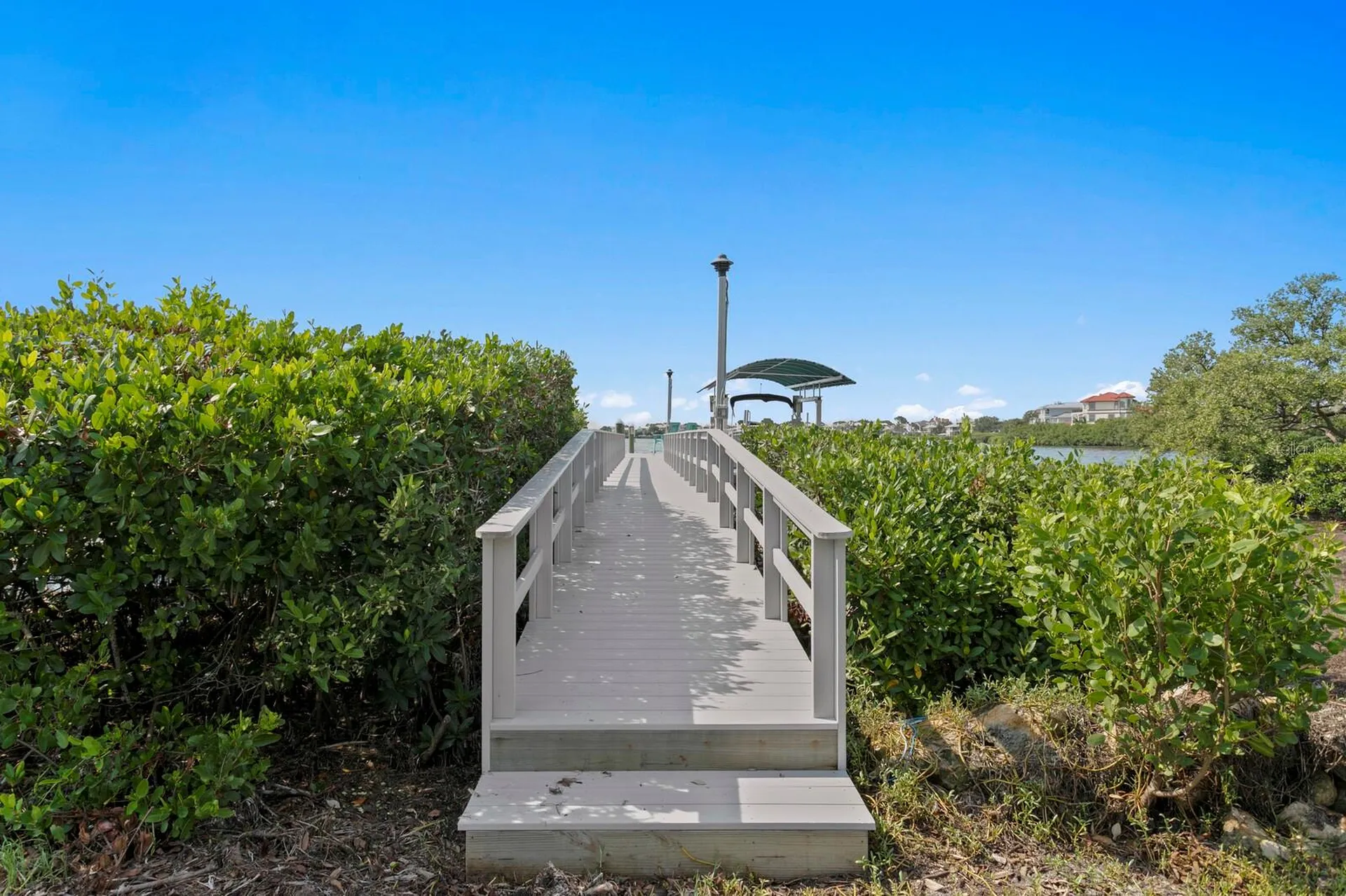 1632 Sea Breeze Drive Tarpon Springs FL 34689