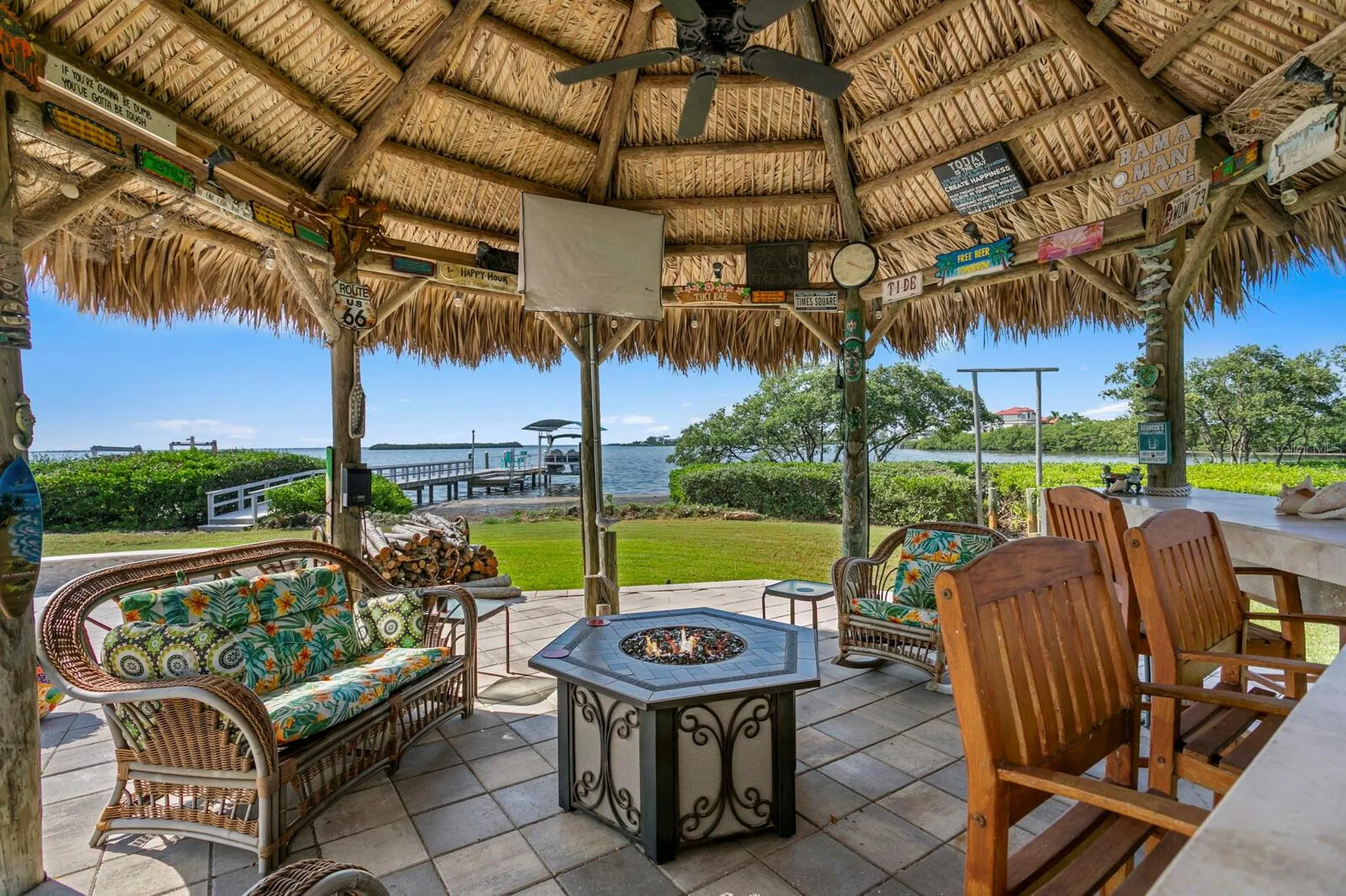 1632 Sea Breeze Drive Tarpon Springs FL 34689