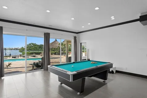 1632 Sea Breeze Drive Tarpon Springs FL 34689