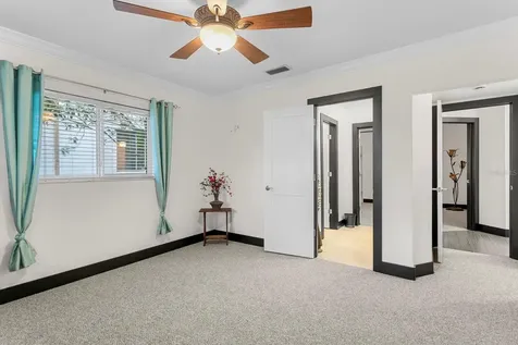 1632 Sea Breeze Drive Tarpon Springs FL 34689
