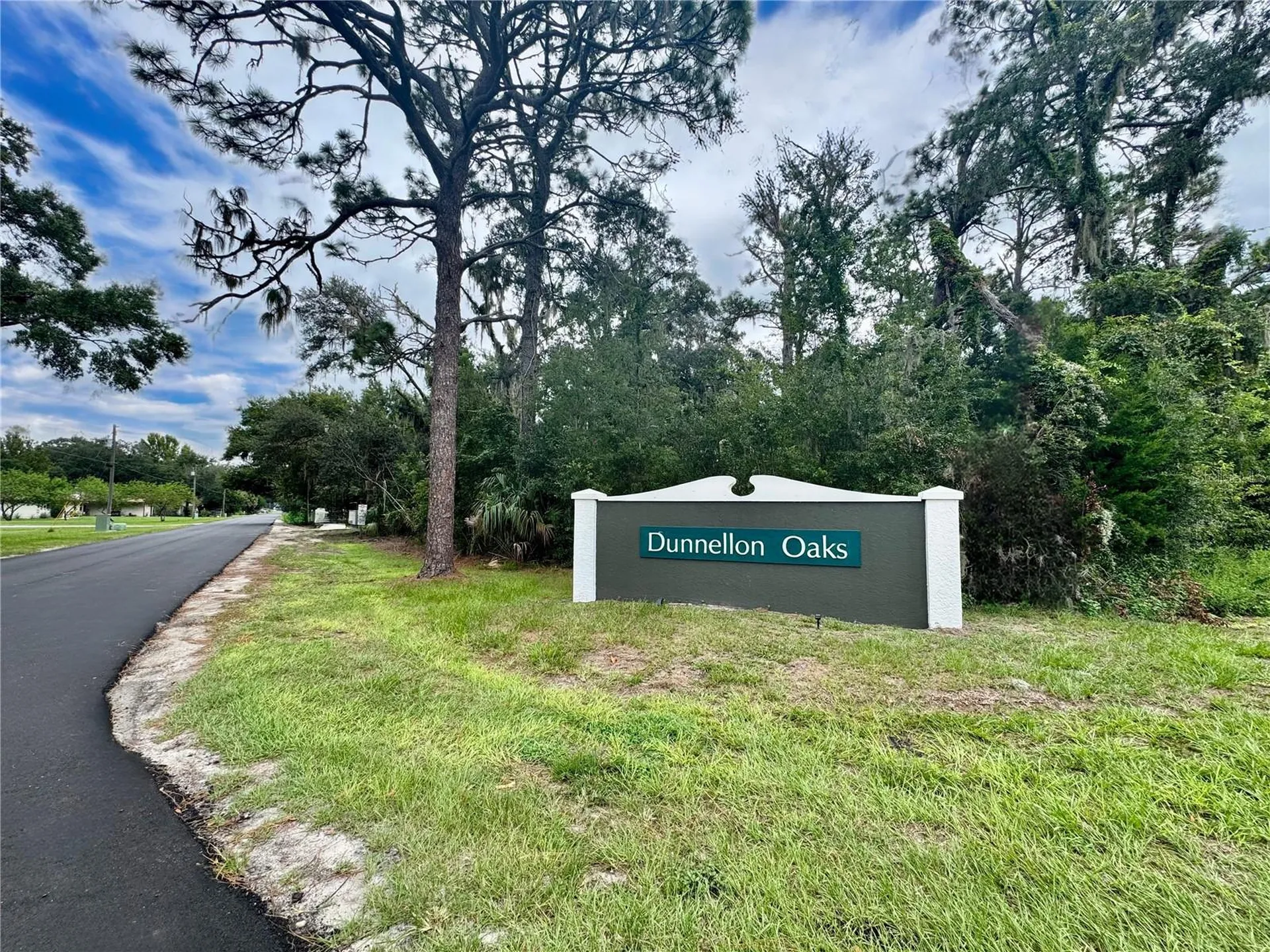 17590 SW 112th Place Dunnellon FL 34432