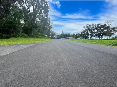 17590 SW 112th Place Dunnellon FL 34432