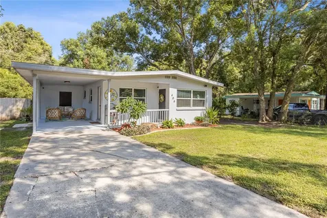 406 East Avenue Brooksville FL 34601