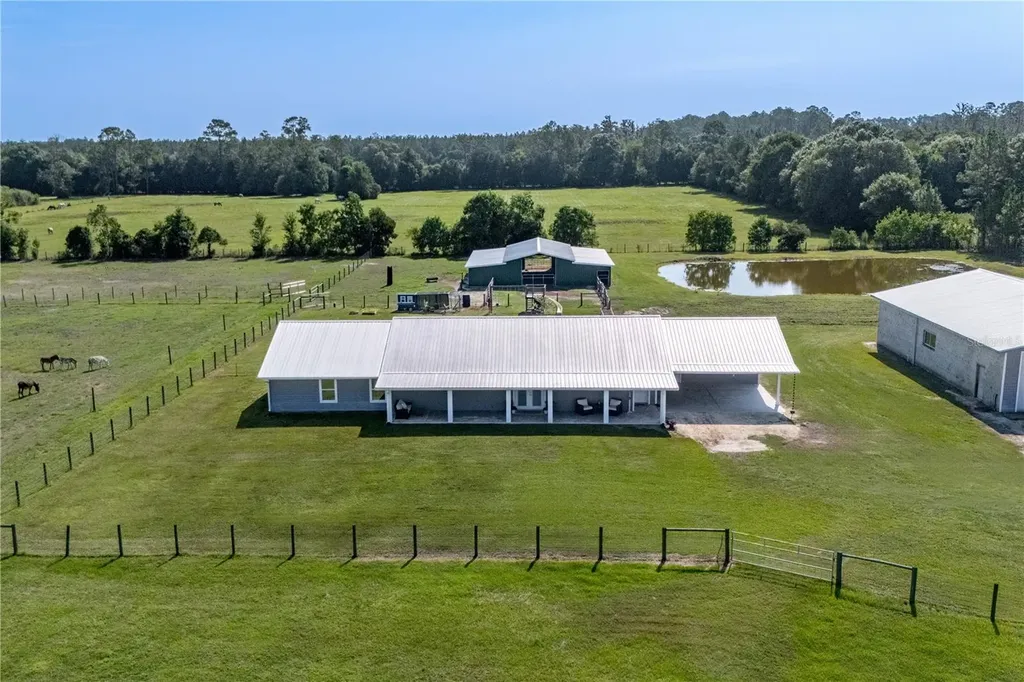 5551 NW 203rd Street Starke FL 32091