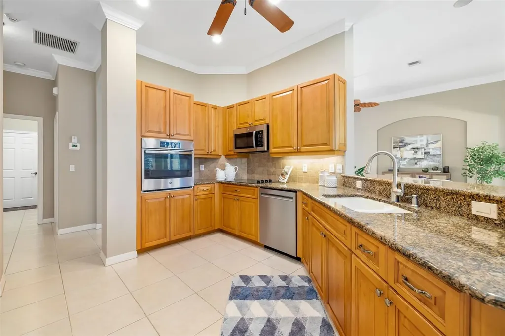 359 Turtleback Crossing Venice FL 34292