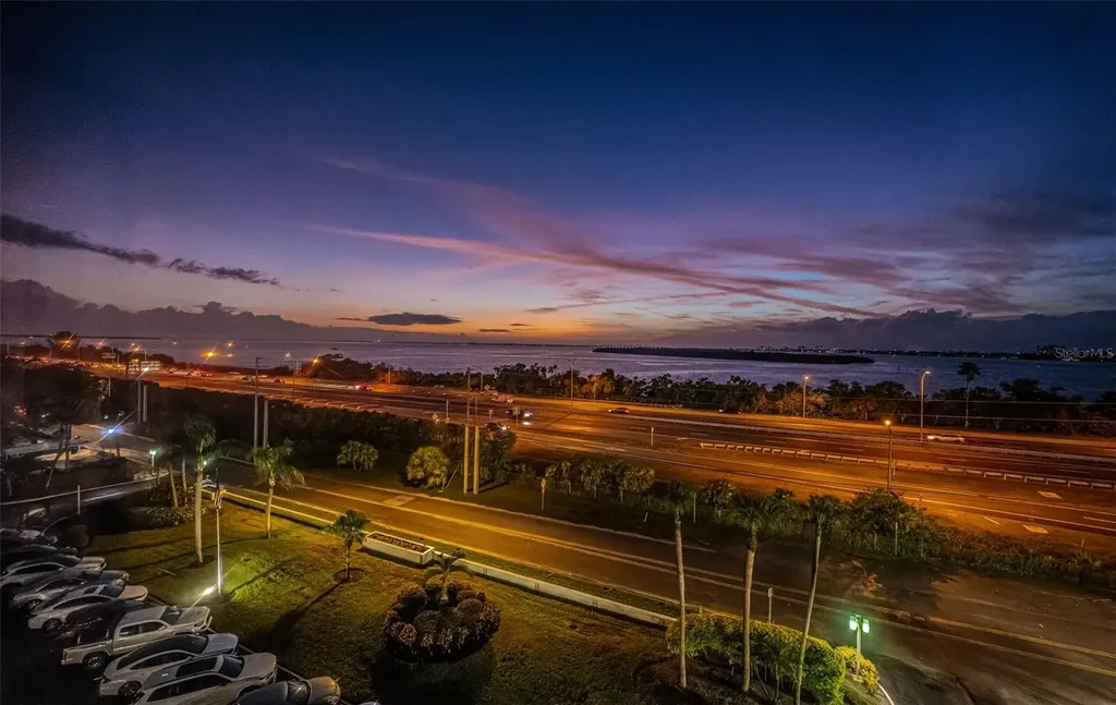 7100 Sunshine Skyway Lane S St Petersburg FL 33711