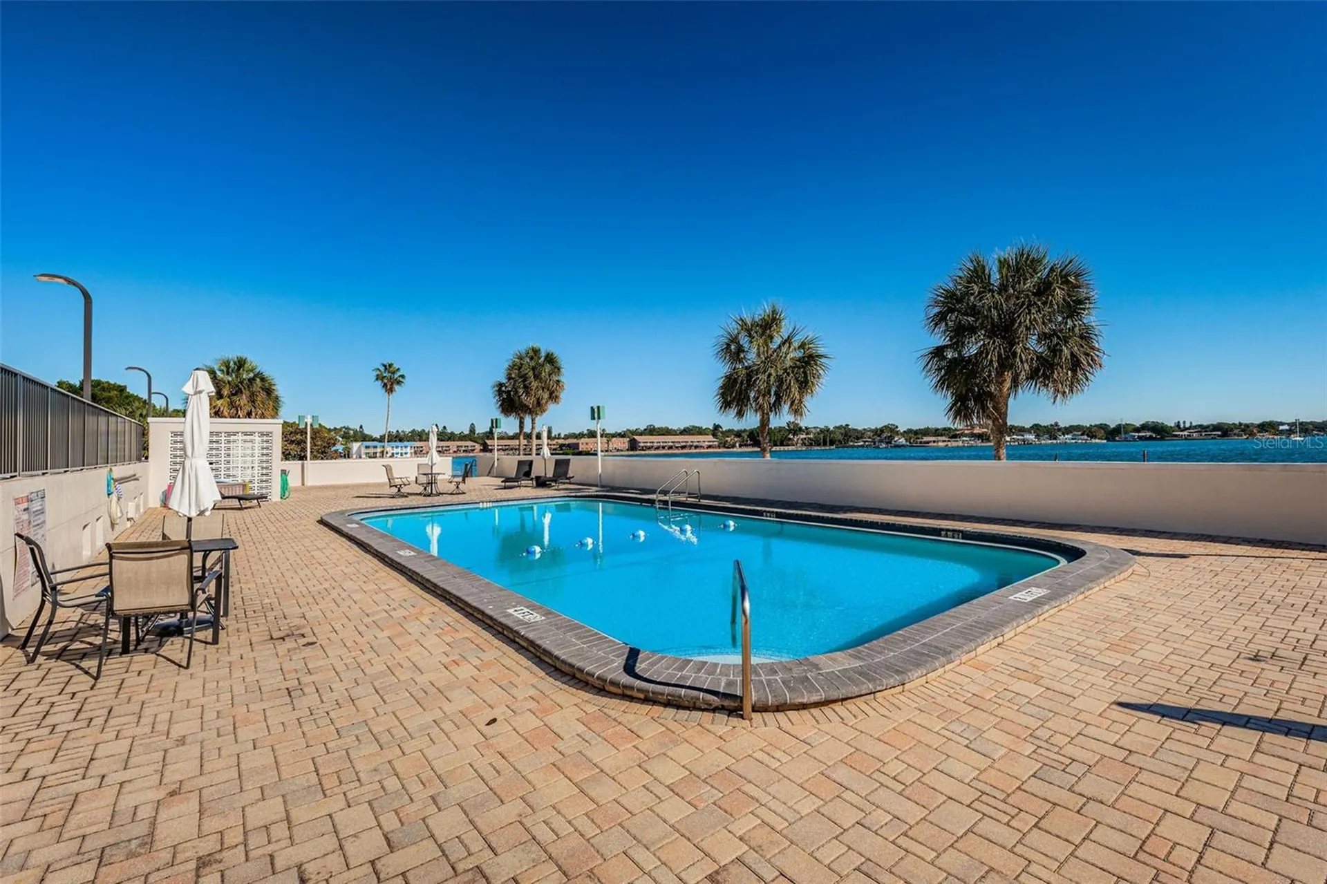 7100 Sunshine Skyway Lane S St Petersburg FL 33711