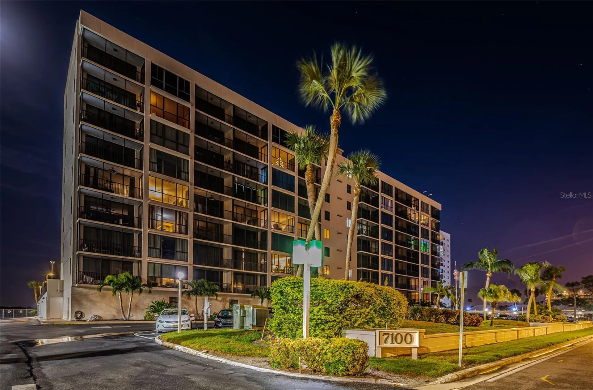 7100 Sunshine Skyway Lane S St Petersburg FL 33711