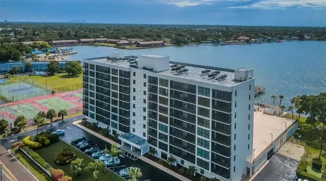 7100 Sunshine Skyway Lane S St Petersburg FL 33711