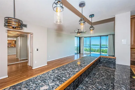 7100 Sunshine Skyway Lane S St Petersburg FL 33711