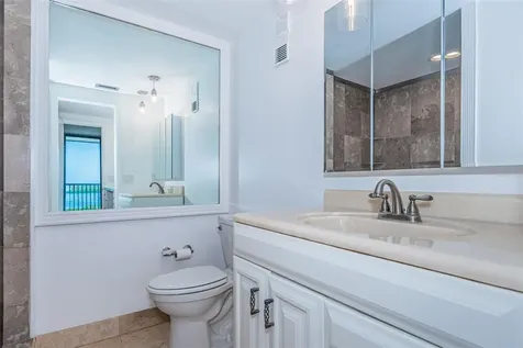 7100 Sunshine Skyway Lane S St Petersburg FL 33711