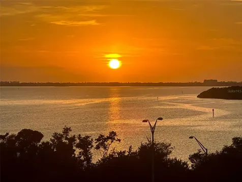 7100 Sunshine Skyway Lane S St Petersburg FL 33711