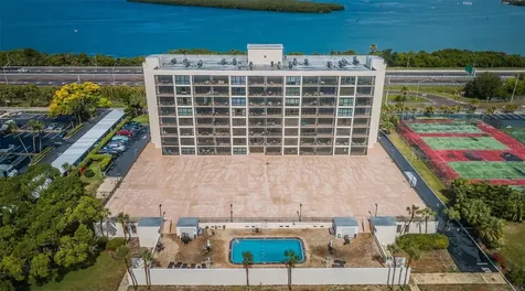7100 Sunshine Skyway Lane S St Petersburg FL 33711