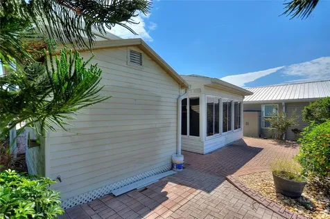 1144 Deer Creek Boulevard Davenport FL 33837