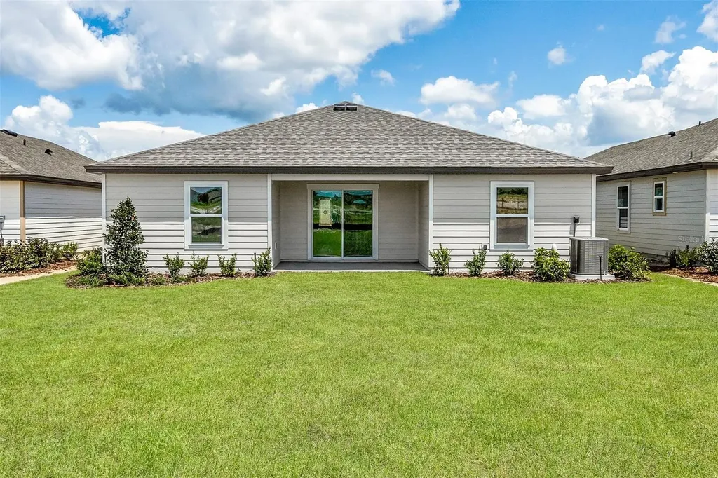 40 Presidential Lane Palm Coast FL 32164