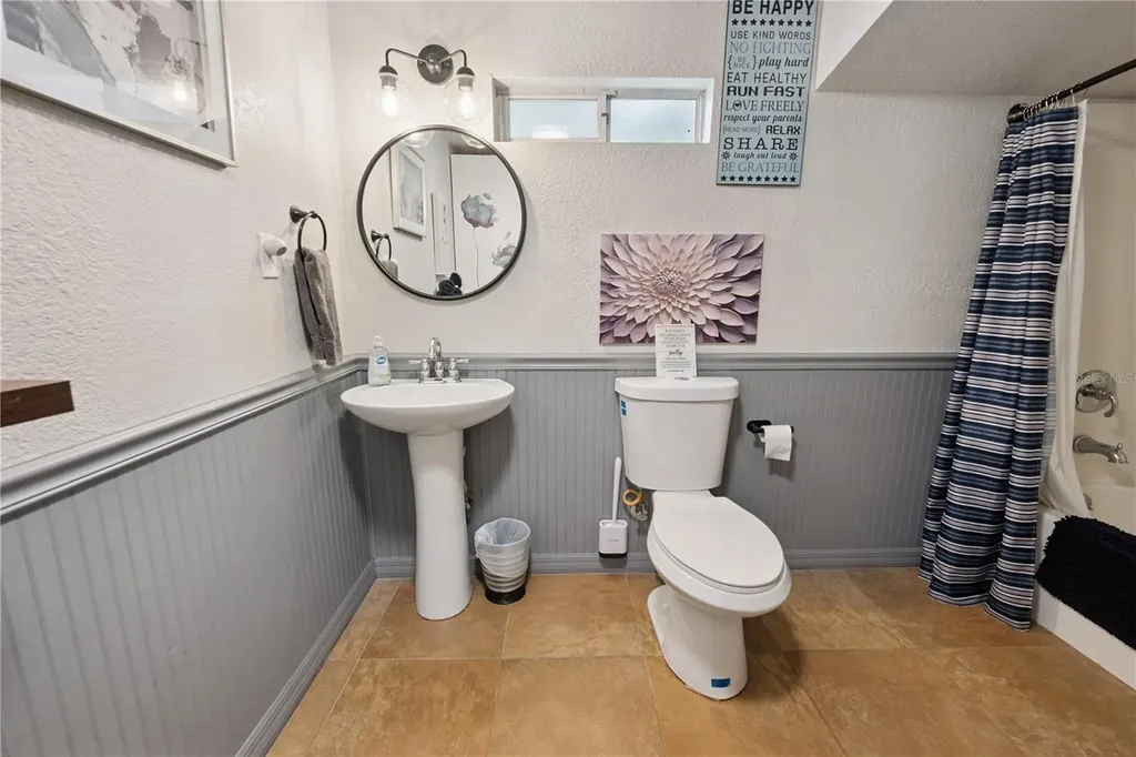 102 NE 931st Street Branford FL 32008