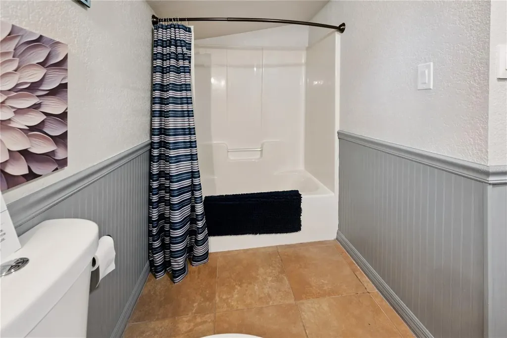 102 NE 931st Street Branford FL 32008