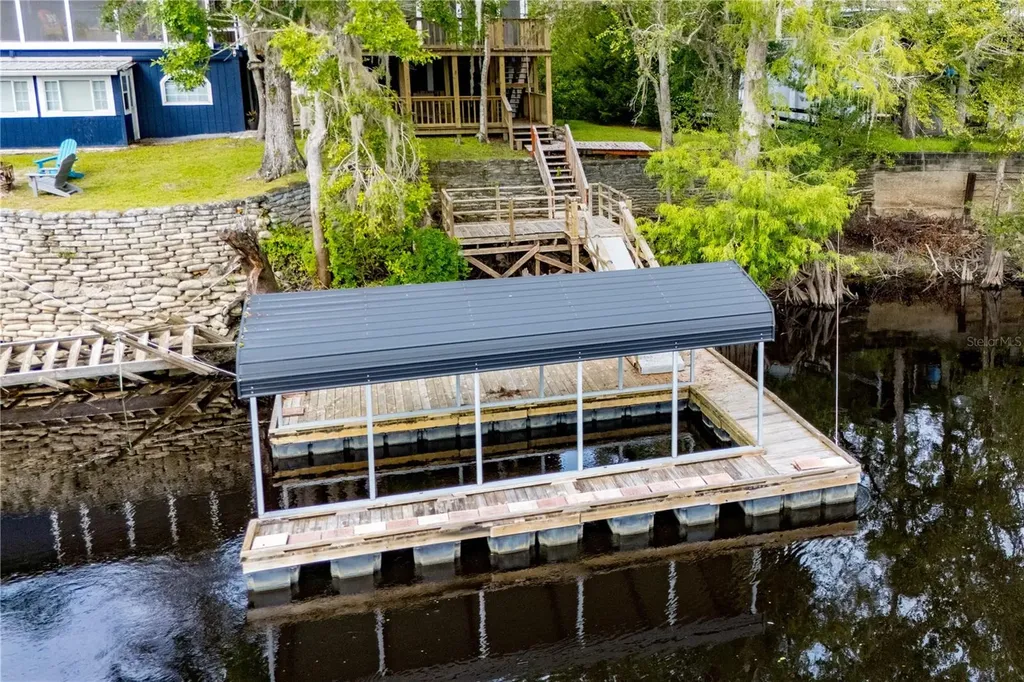 102 NE 931st Street Branford FL 32008