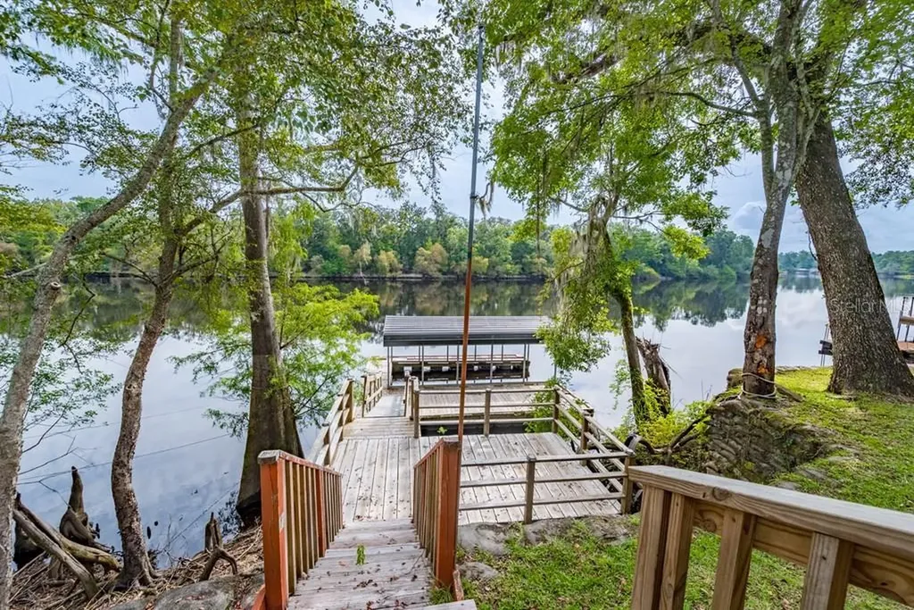 102 NE 931st Street Branford FL 32008