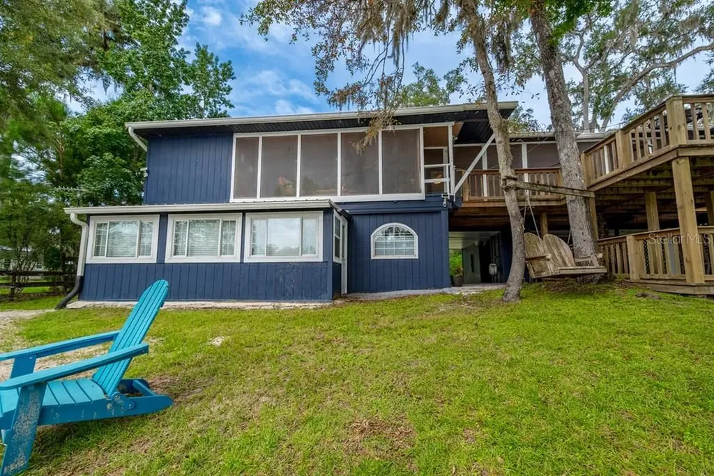 102 NE 931st Street Branford FL 32008