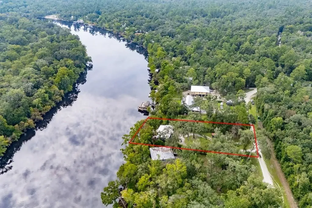 102 NE 931st Street Branford FL 32008