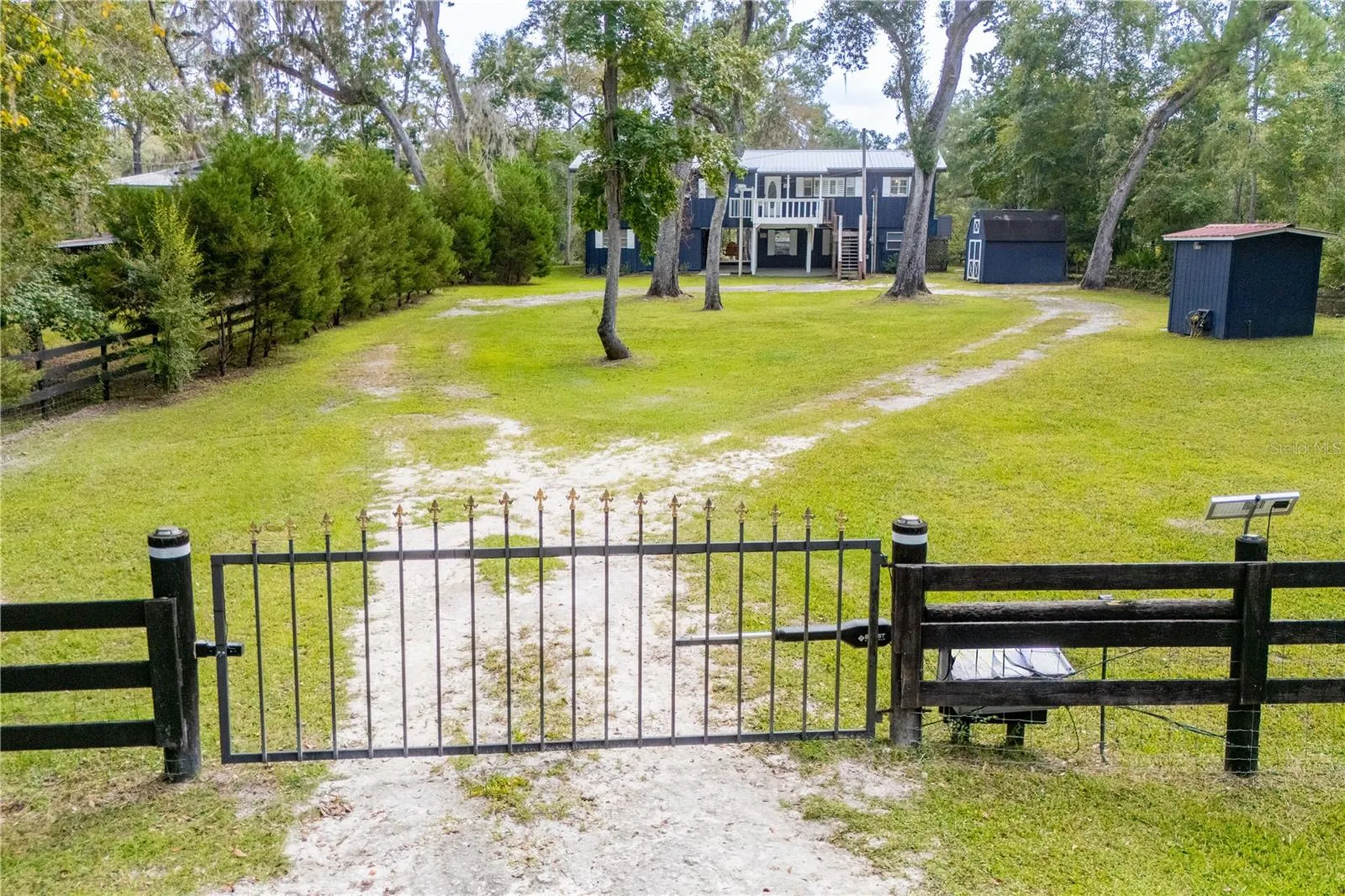 102 NE 931st Street Branford FL 32008