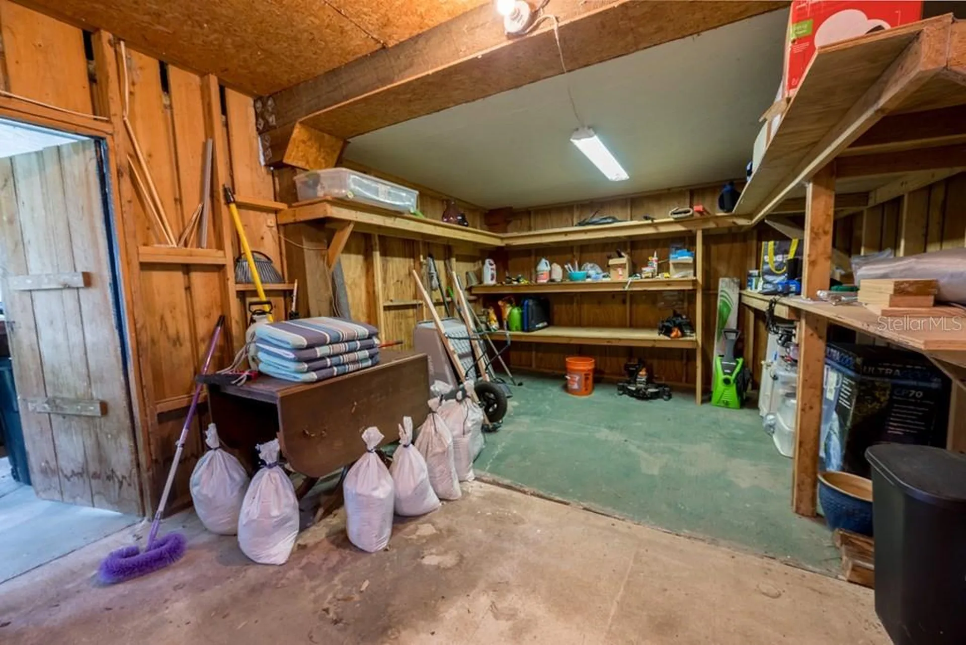 102 NE 931st Street Branford FL 32008