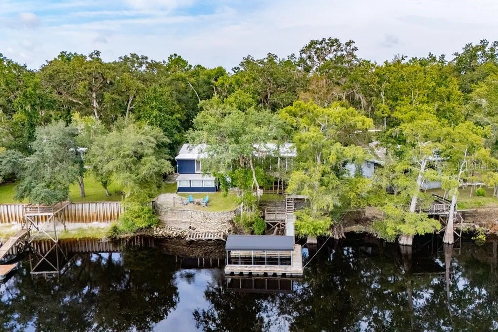102 NE 931st Street Branford FL 32008