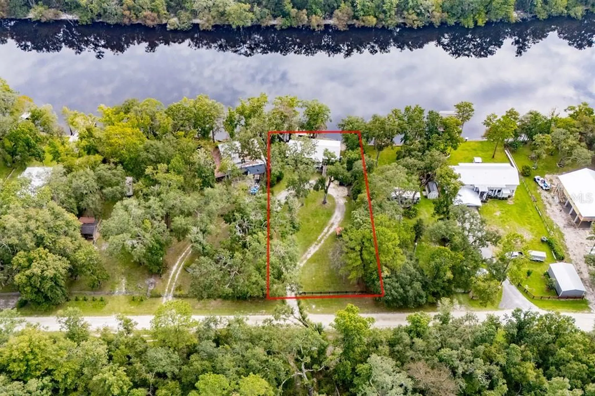 102 NE 931st Street Branford FL 32008