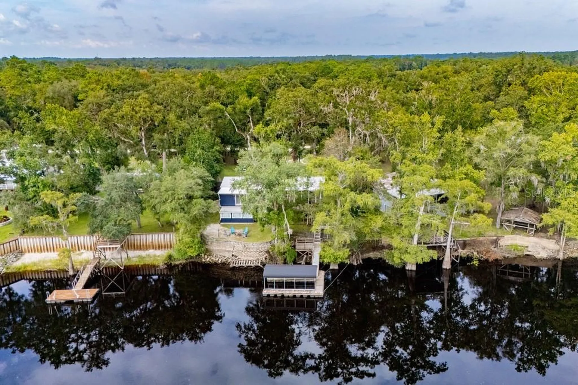 102 NE 931st Street Branford FL 32008