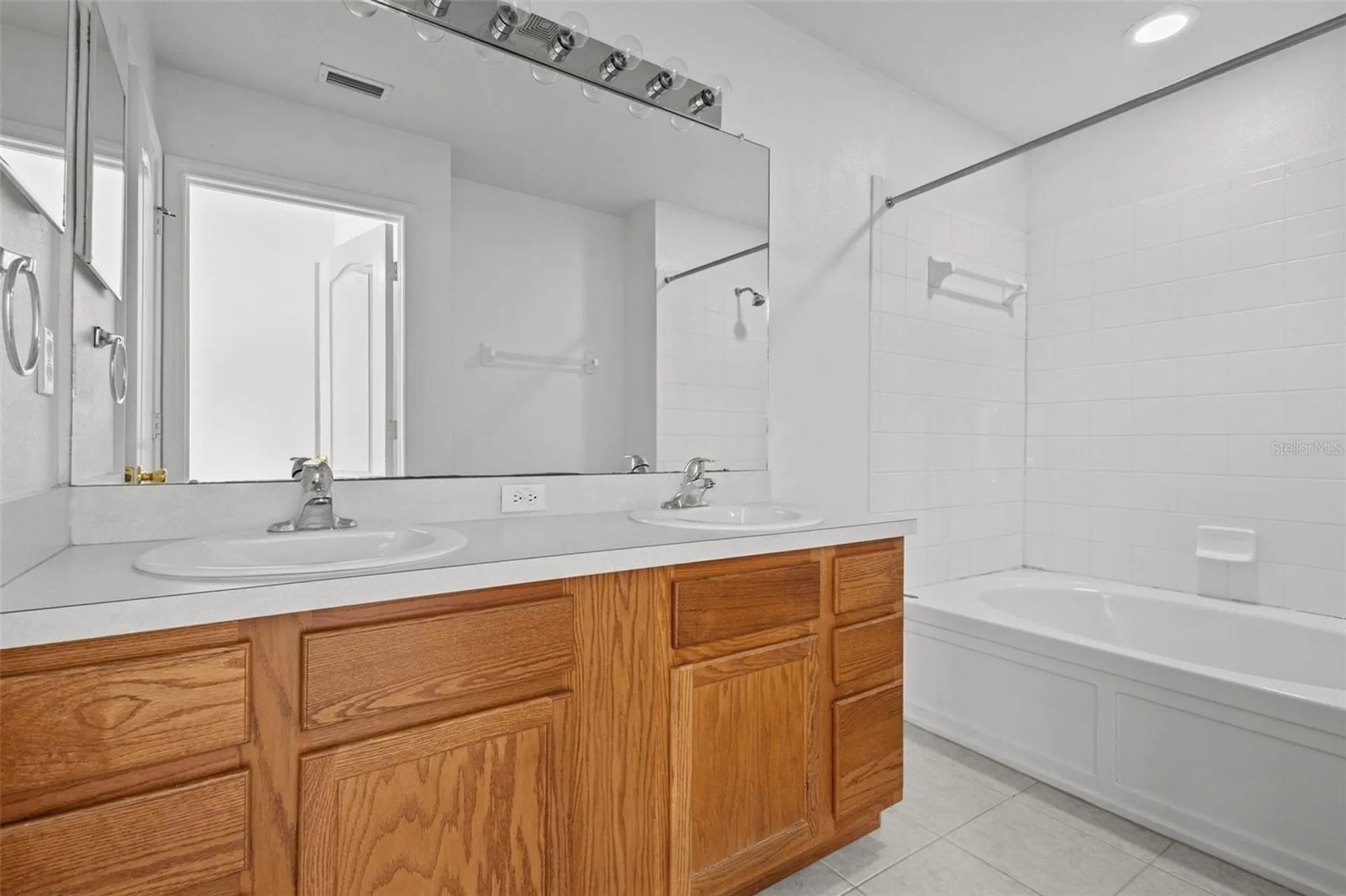 2712 Conch Hollow Drive Brandon FL 33511