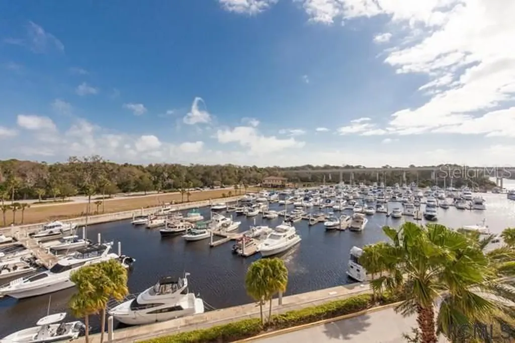102 Yacht Harbor Drive Palm Coast FL 32137