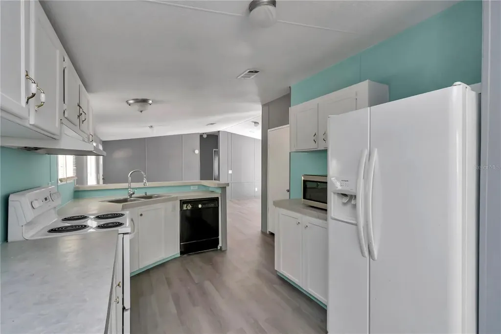 6639 NE 94th Avenue Bronson FL 32621