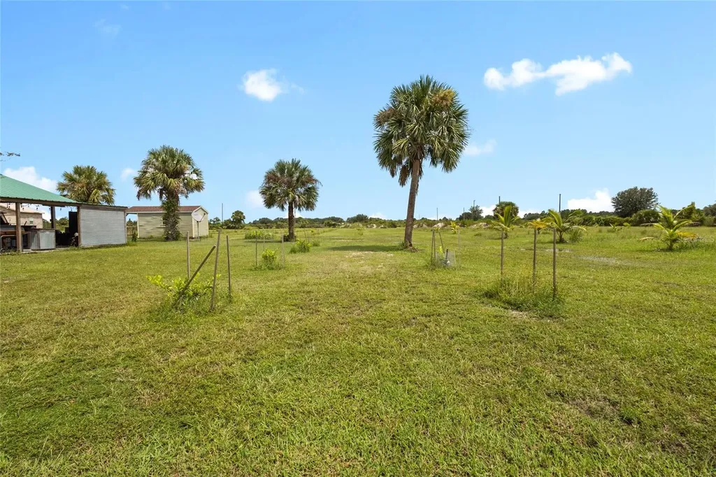 20914 NW 280th Street Okeechobee FL 34972