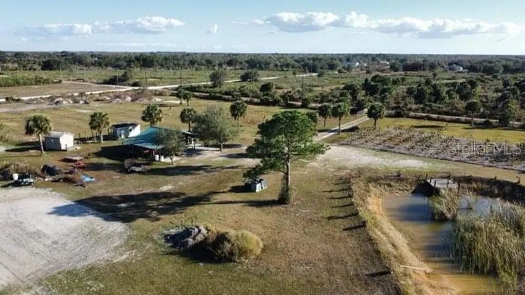 20914 NW 280th Street Okeechobee FL 34972