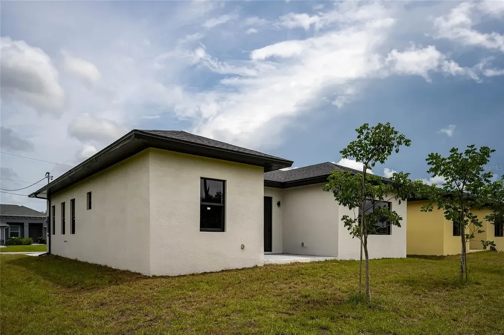 183 Sesame Road E Rotonda West FL 33947
