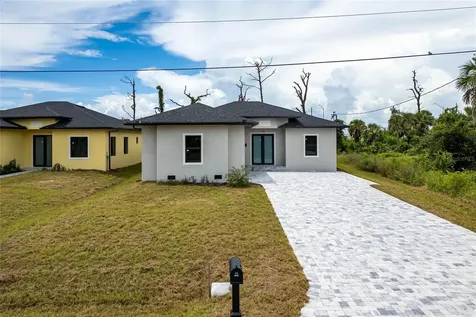 183 Sesame Road E Rotonda West FL 33947