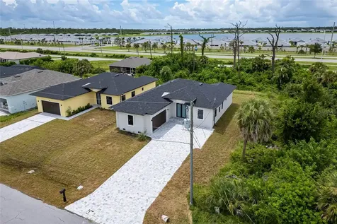 183 Sesame Road E Rotonda West FL 33947