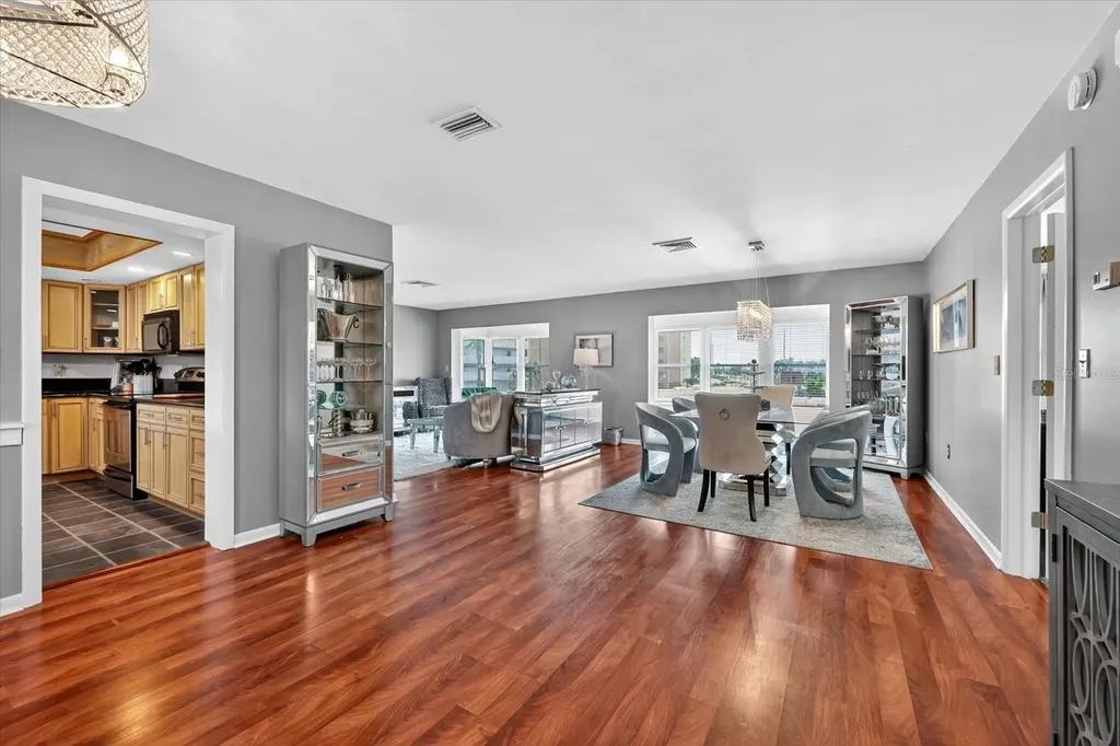 5020 Brittany Drive S St Petersburg FL 33715