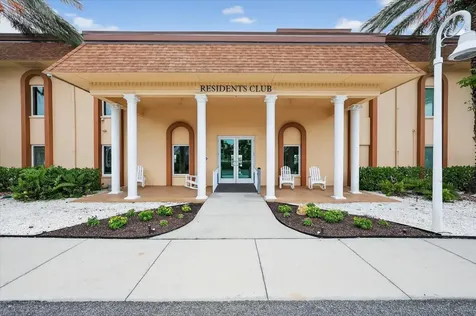5020 Brittany Drive S St Petersburg FL 33715