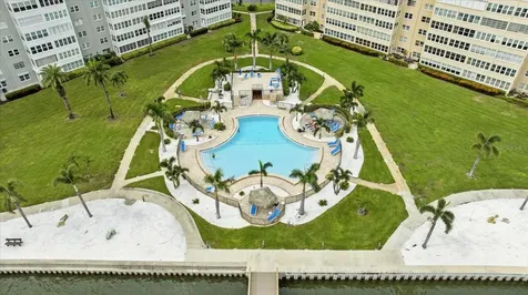 5020 Brittany Drive S St Petersburg FL 33715