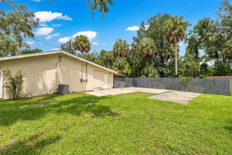 2021 NW 13th Avenue Crystal River FL 34428