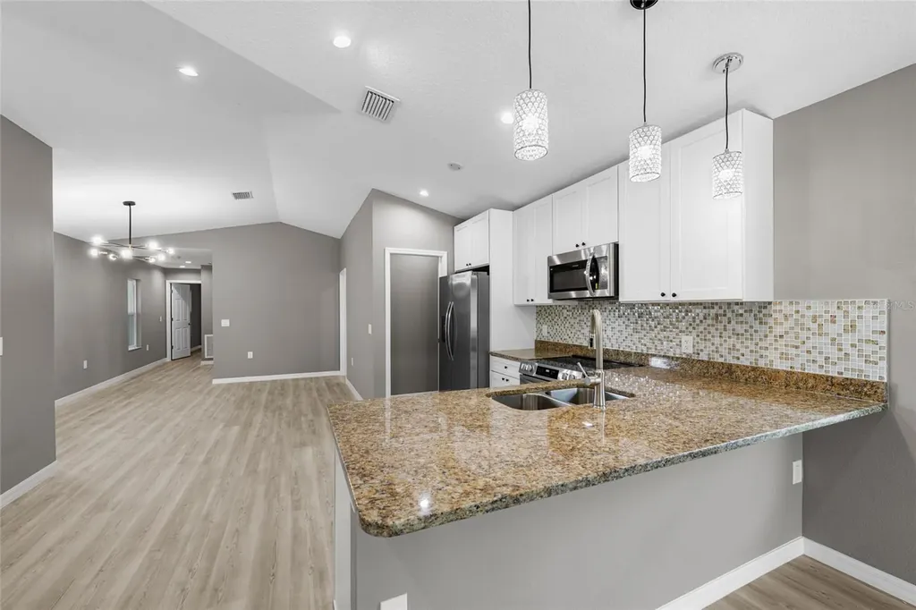 3914 Walnut Avenue Sarasota FL 34234