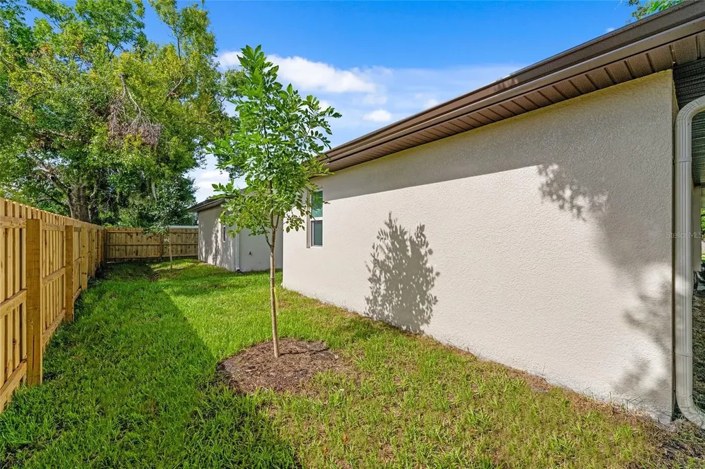 3914 Walnut Avenue Sarasota FL 34234
