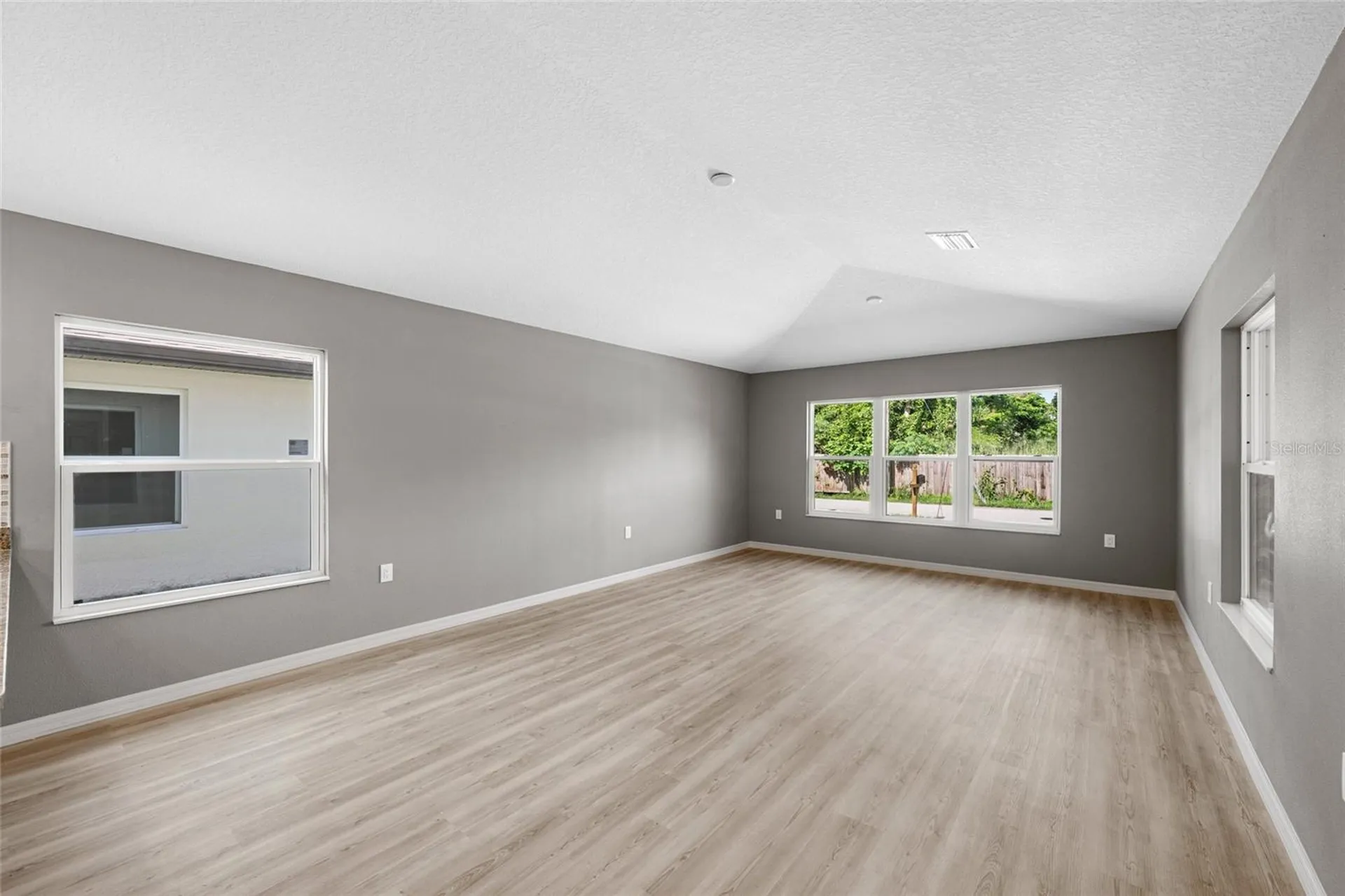 3914 Walnut Avenue Sarasota FL 34234