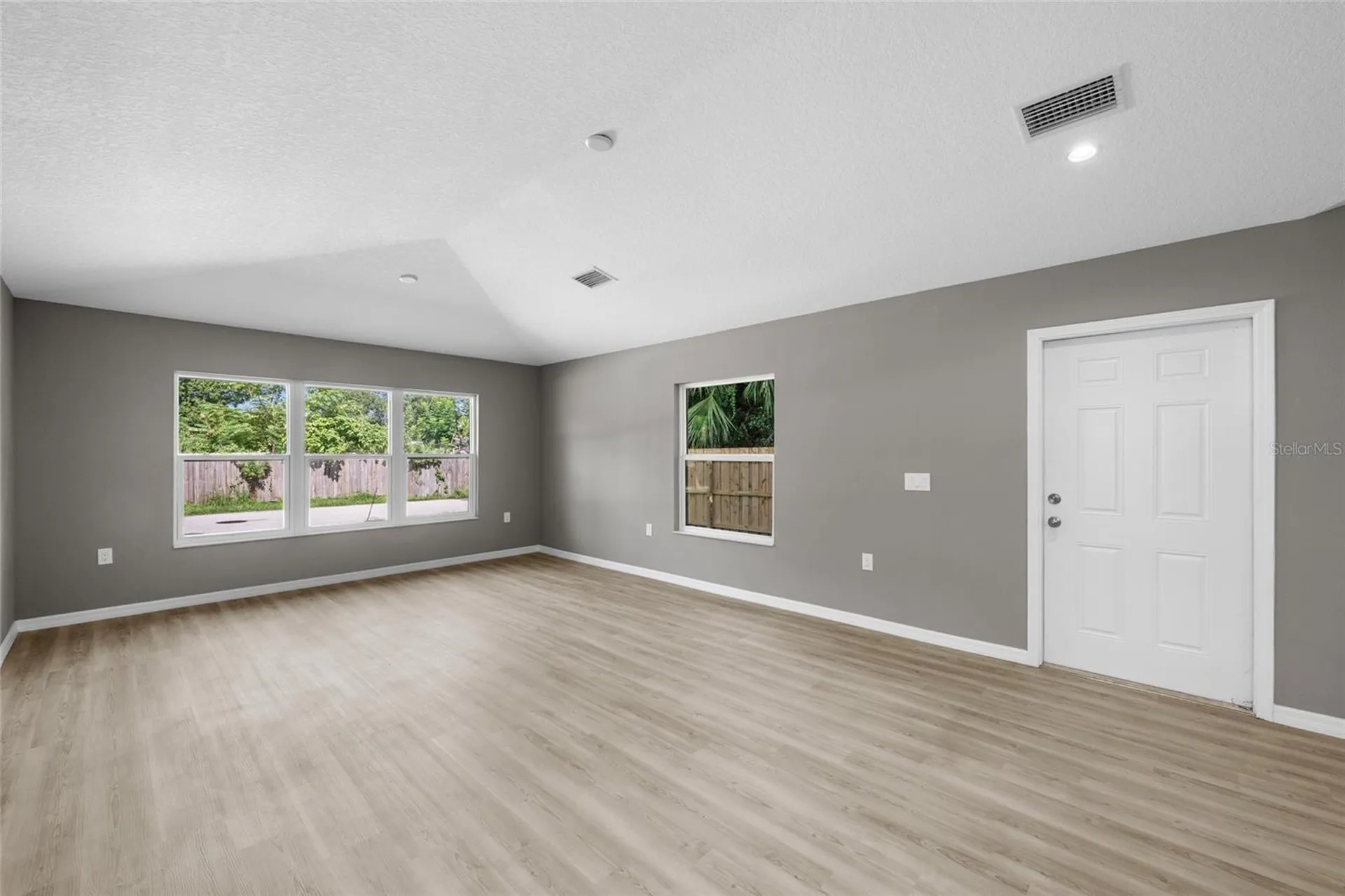 3914 Walnut Avenue Sarasota FL 34234