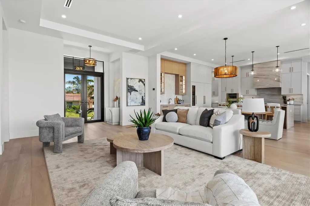 524 Halyard Lane Longboat Key FL 34228