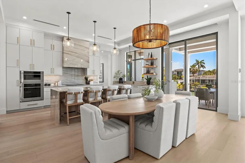 524 Halyard Lane Longboat Key FL 34228