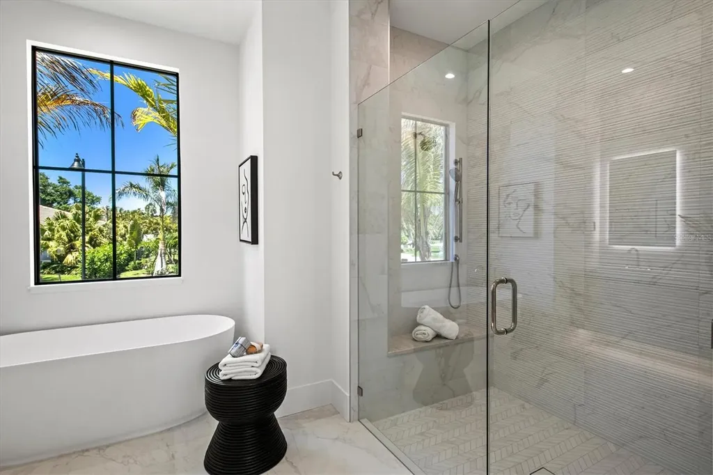 524 Halyard Lane Longboat Key FL 34228