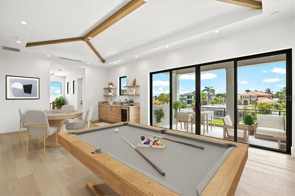 524 Halyard Lane Longboat Key FL 34228